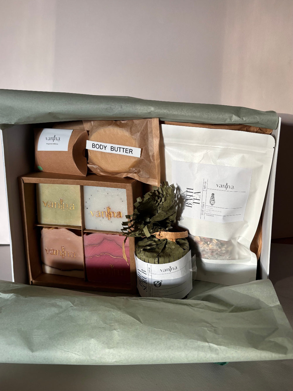 VANINA SPA BOX